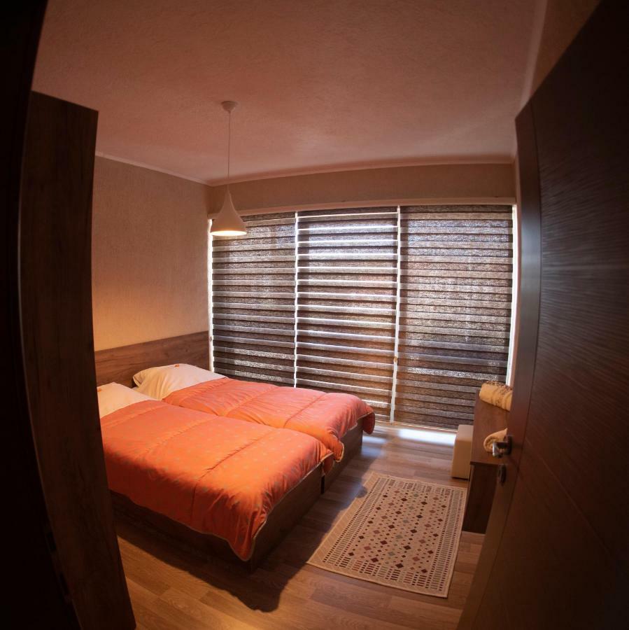 Dionis Rooms & Apartments Prilep Kültér fotó